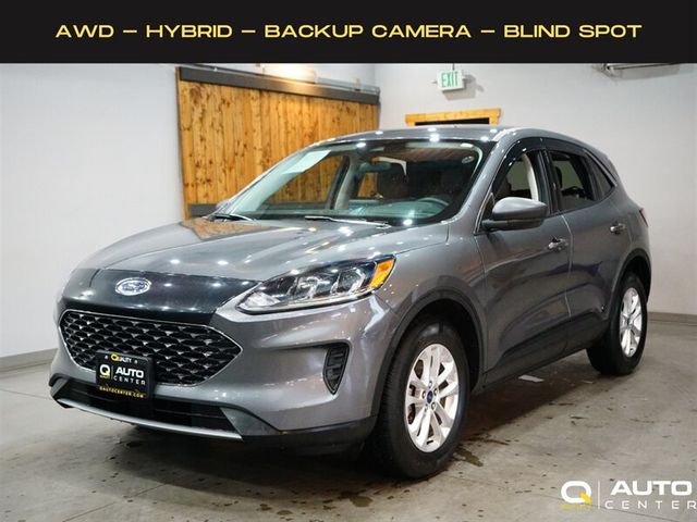 2022 Ford Escape Hybrid SE