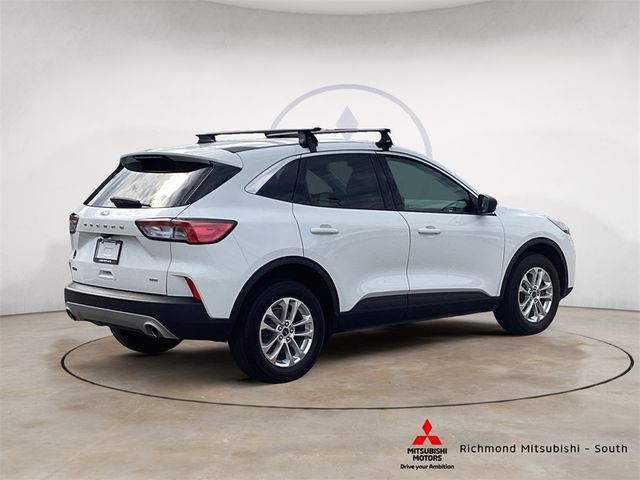 2022 Ford Escape Hybrid SE