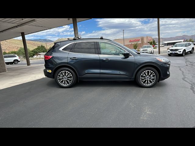 2022 Ford Escape Plug-In Hybrid Titanium