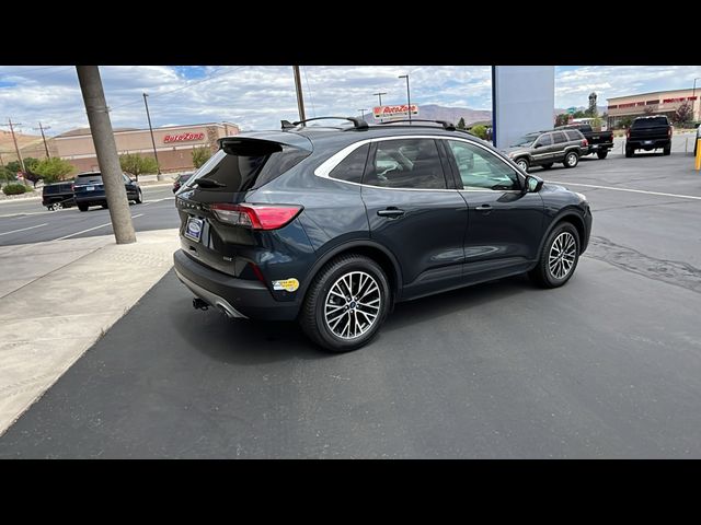 2022 Ford Escape Plug-In Hybrid Titanium