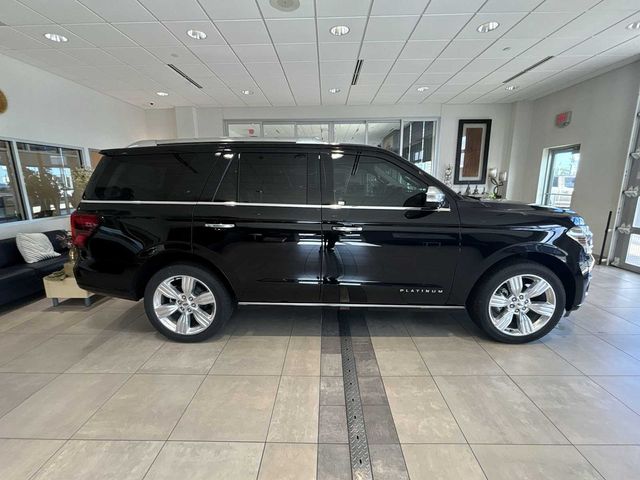 2022 Ford Expedition Platinum
