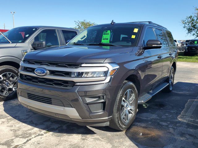 2022 Ford Expedition XLT