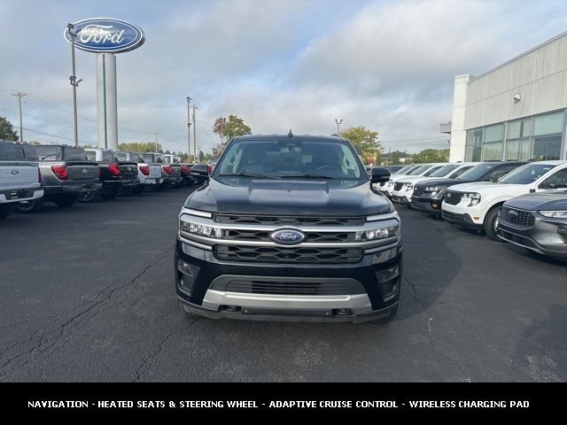 2022 Ford Expedition XLT