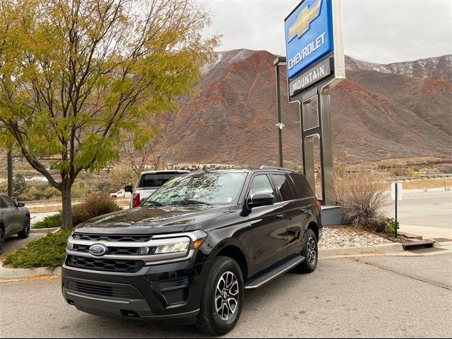 2022 Ford Expedition XLT