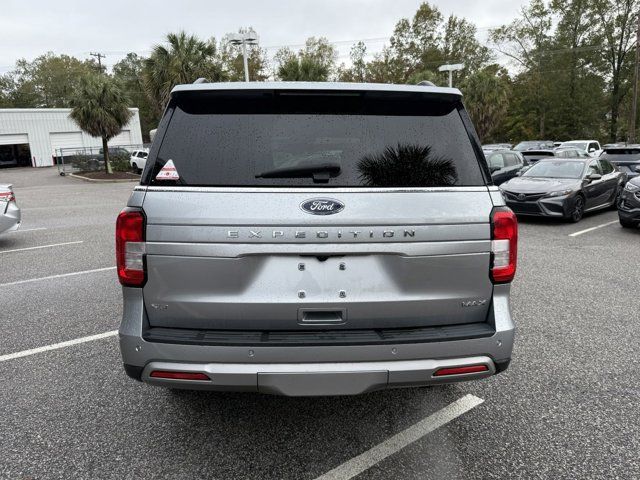 2022 Ford Expedition MAX XLT