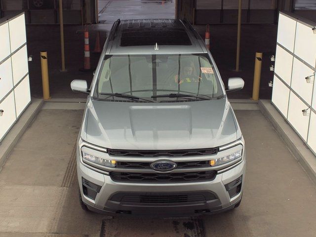 2022 Ford Expedition MAX XLT