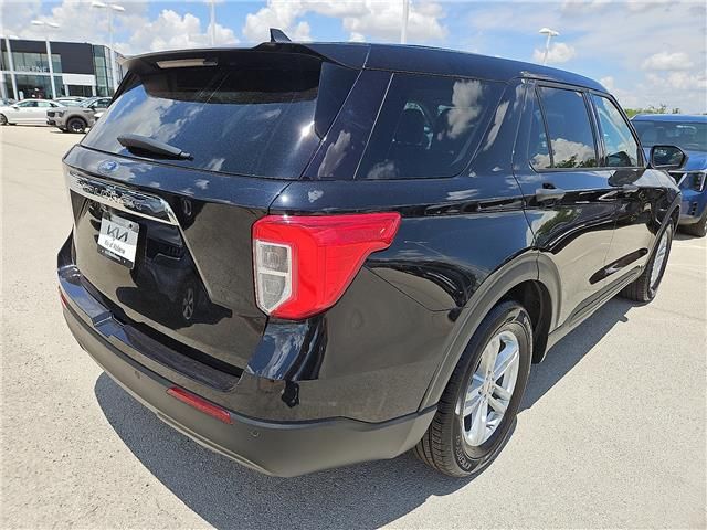 2022 Ford Explorer Base