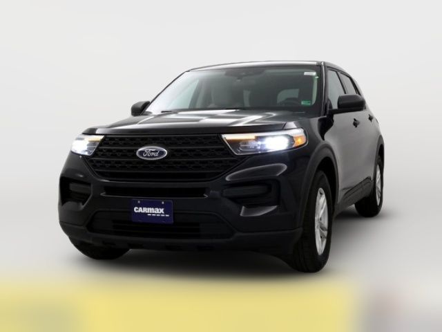 2022 Ford Explorer Base