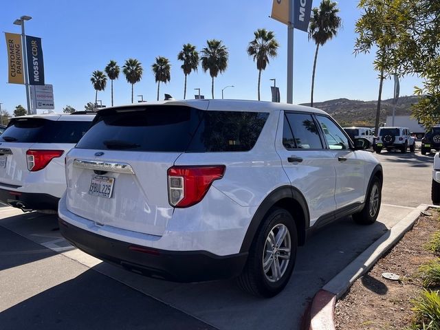 2022 Ford Explorer Base