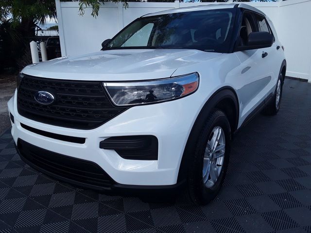 2022 Ford Explorer Base