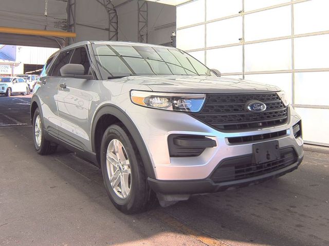 2022 Ford Explorer Base