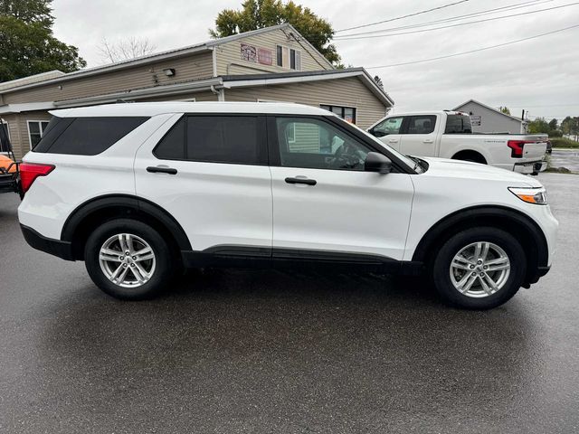 2022 Ford Explorer Base