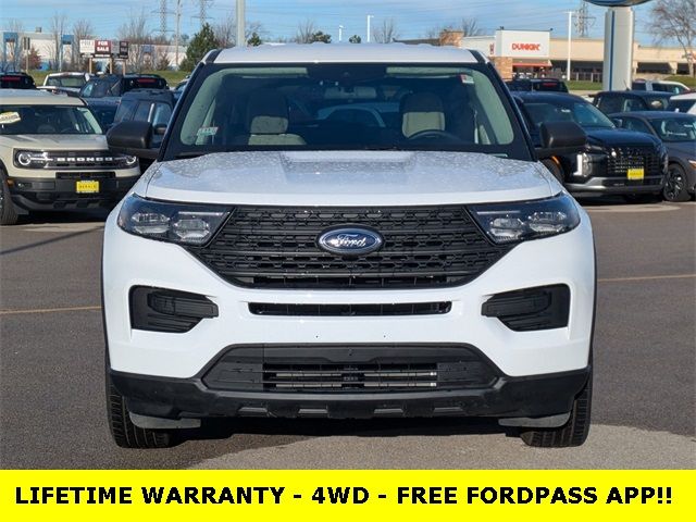 2022 Ford Explorer Base