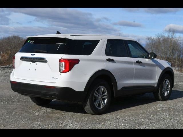 2022 Ford Explorer Base