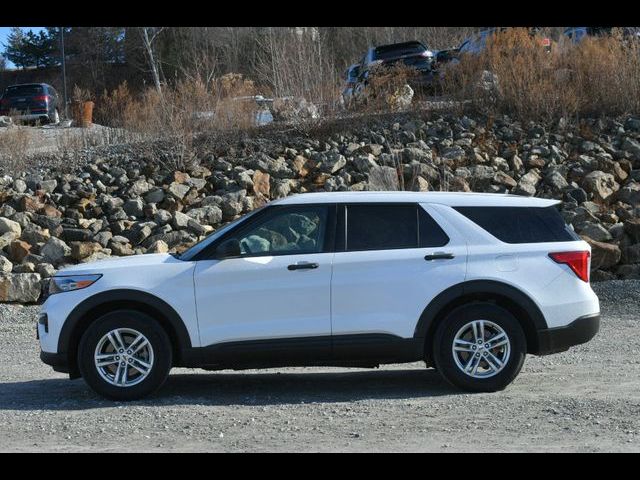 2022 Ford Explorer Base