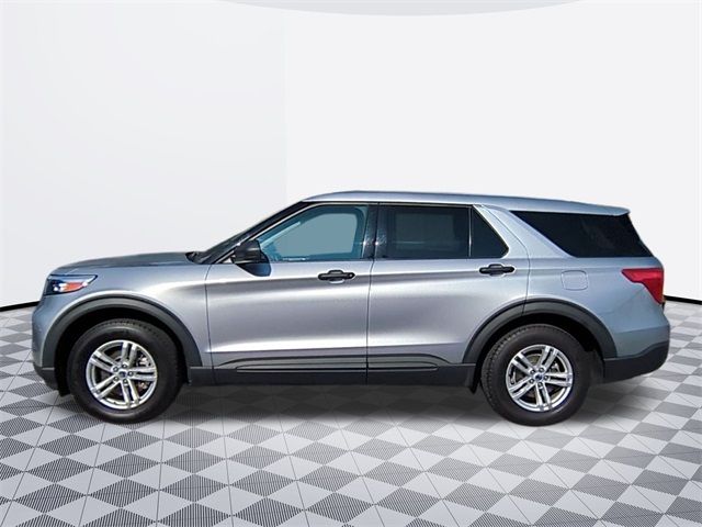 2022 Ford Explorer Base