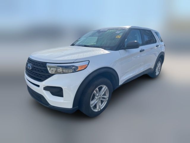 2022 Ford Explorer Base