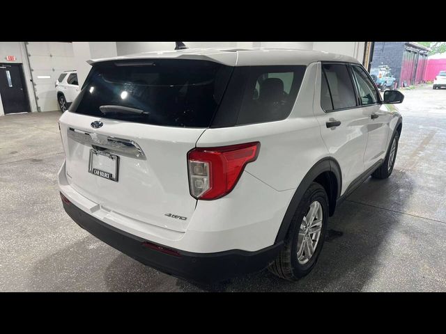 2022 Ford Explorer Base