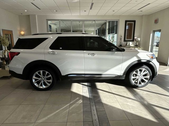 2022 Ford Explorer Platinum