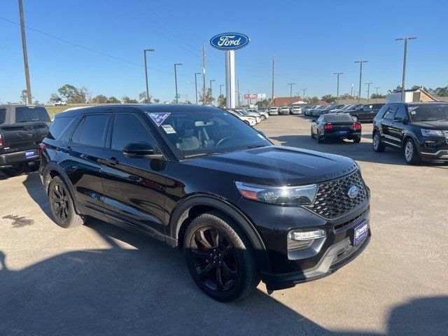 2022 Ford Explorer ST