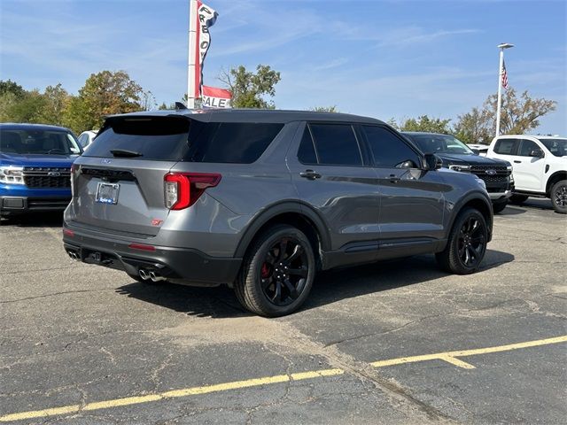 2022 Ford Explorer ST