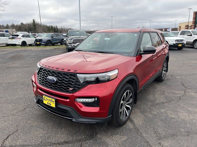 2022 Ford Explorer ST