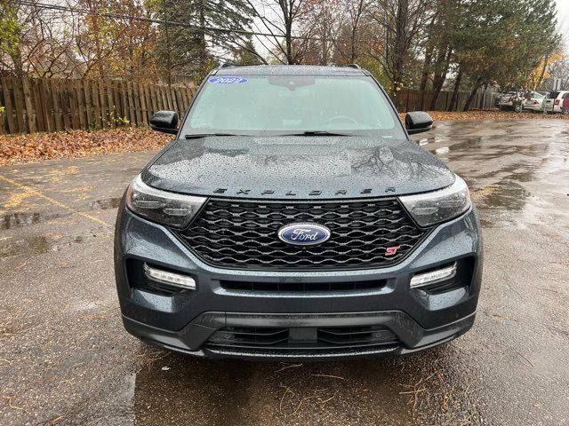 2022 Ford Explorer ST