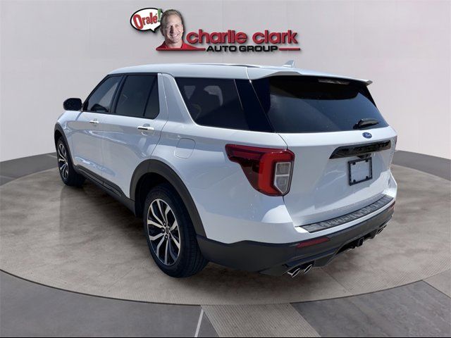 2022 Ford Explorer ST