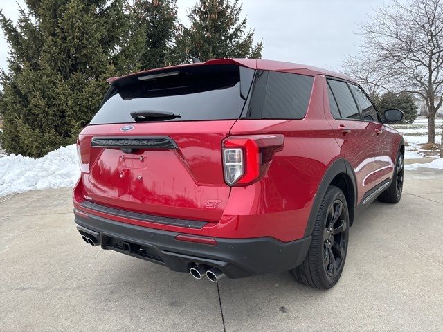 2022 Ford Explorer ST