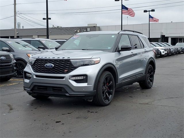 2022 Ford Explorer ST