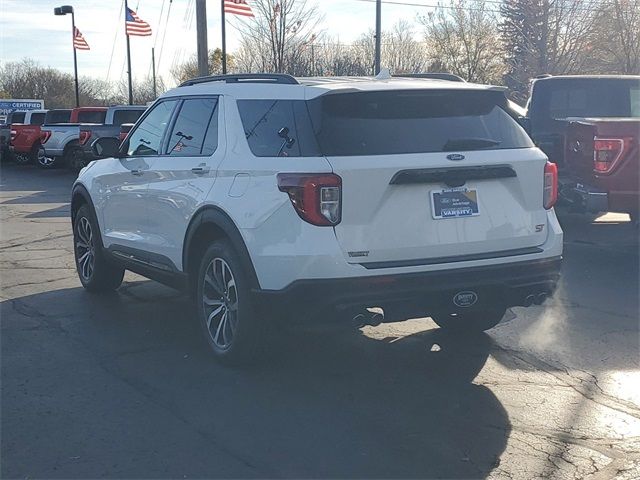 2022 Ford Explorer ST