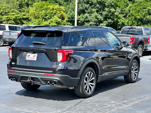 2022 Ford Explorer ST