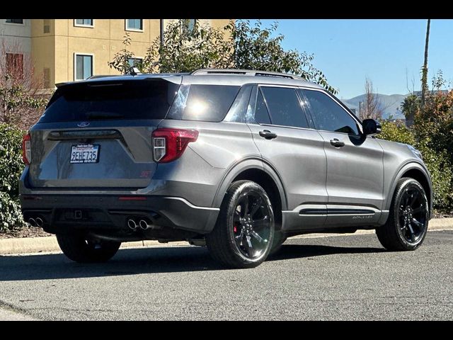 2022 Ford Explorer ST