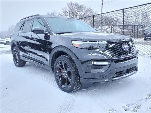 2022 Ford Explorer ST