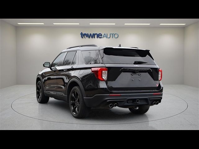 2022 Ford Explorer ST