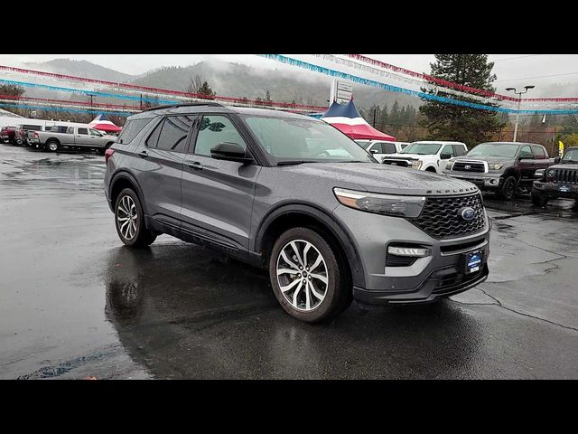 2022 Ford Explorer ST