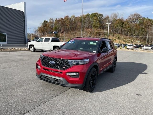 2022 Ford Explorer ST