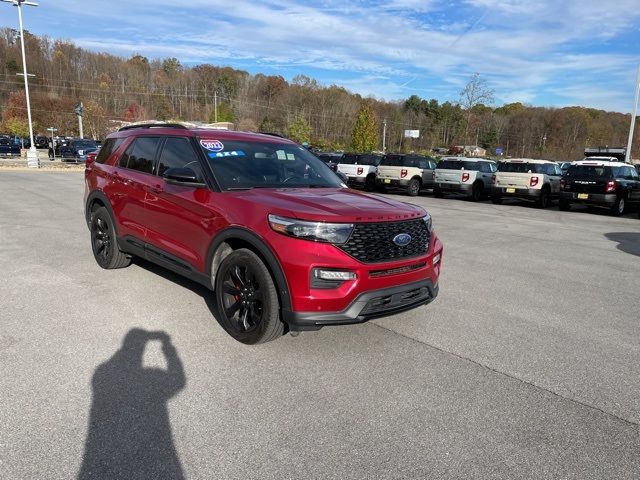 2022 Ford Explorer ST