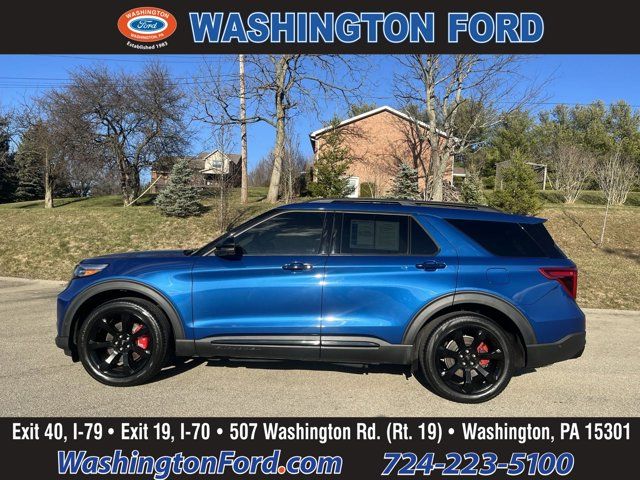 2022 Ford Explorer ST