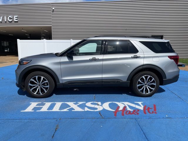 2022 Ford Explorer ST