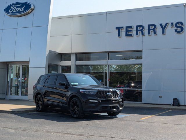 2022 Ford Explorer ST