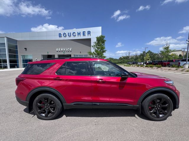 2022 Ford Explorer ST