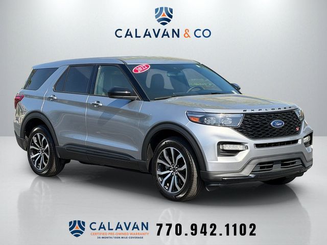 2022 Ford Explorer ST