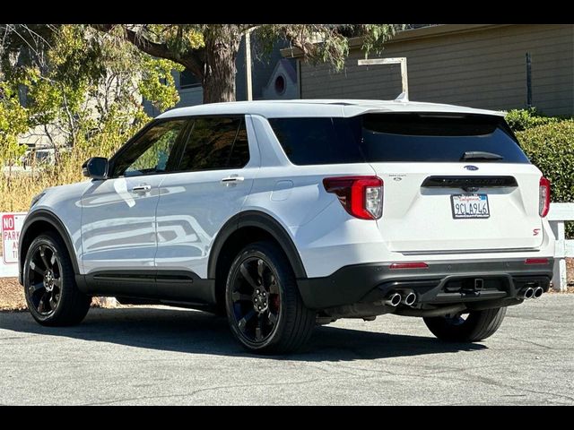 2022 Ford Explorer ST