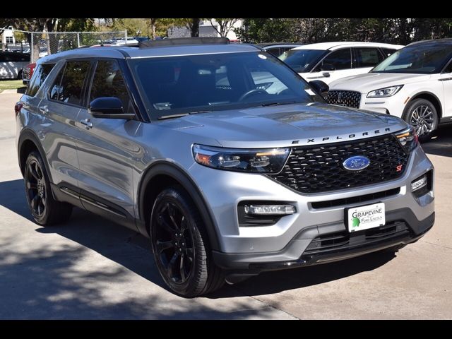 2022 Ford Explorer ST