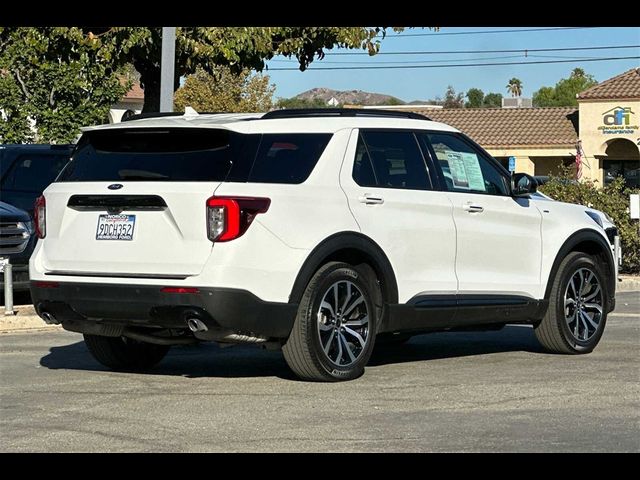 2022 Ford Explorer ST