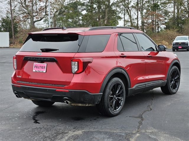 2022 Ford Explorer ST