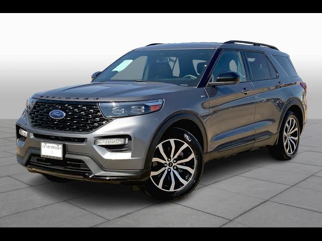 2022 Ford Explorer ST