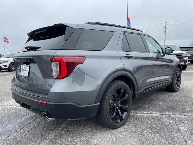 2022 Ford Explorer ST