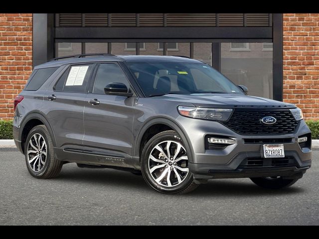 2022 Ford Explorer ST